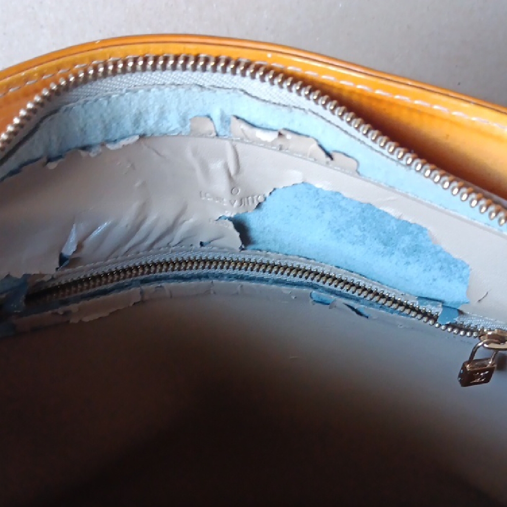 Louis Vuitton Amber Monogram Vernis Tote Bag - Picture 14 of 17